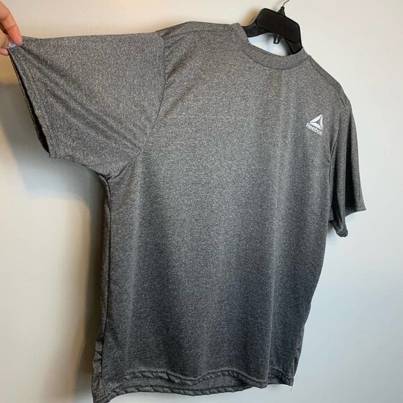 Reebok Tee Shirt Dri Fit Solid Gray Short Sleeve Crew Neck 100% Polyester XL - Picture 3 of 9
